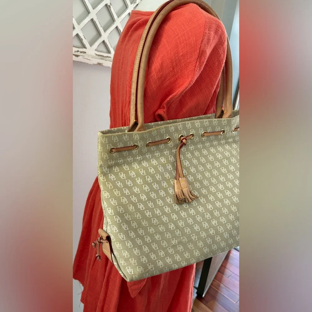 Dooney & Bourke Signature Canvas / Leather Satchel Tote In Tan